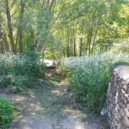 Au Bord De La Riviere Apartman *