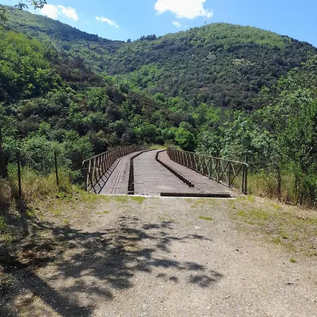 Au Bord De La Riviere Saint-Etienne-Estrechoux