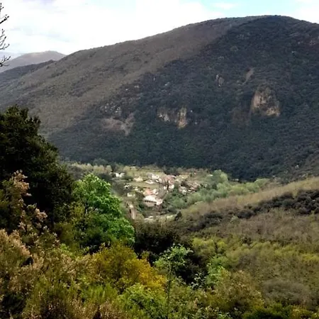 Au Bord De La Riviere דירה